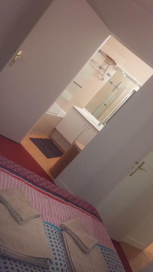 Appartement Avec Rez De Jardin A Disneyland Montevrain Ngoại thất bức ảnh
