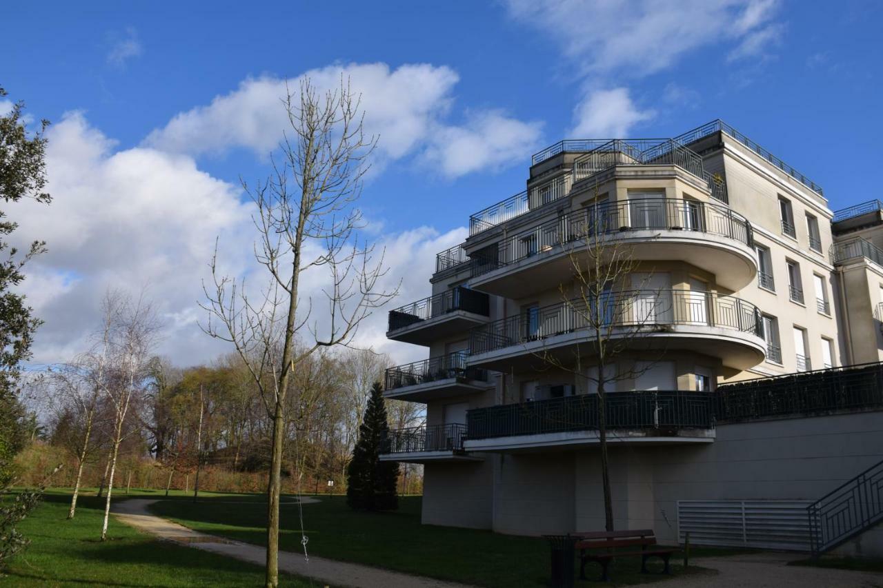 Appartement Avec Rez De Jardin A Disneyland Montevrain Ngoại thất bức ảnh