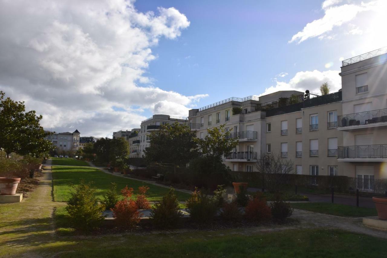 Appartement Avec Rez De Jardin A Disneyland Montevrain Ngoại thất bức ảnh