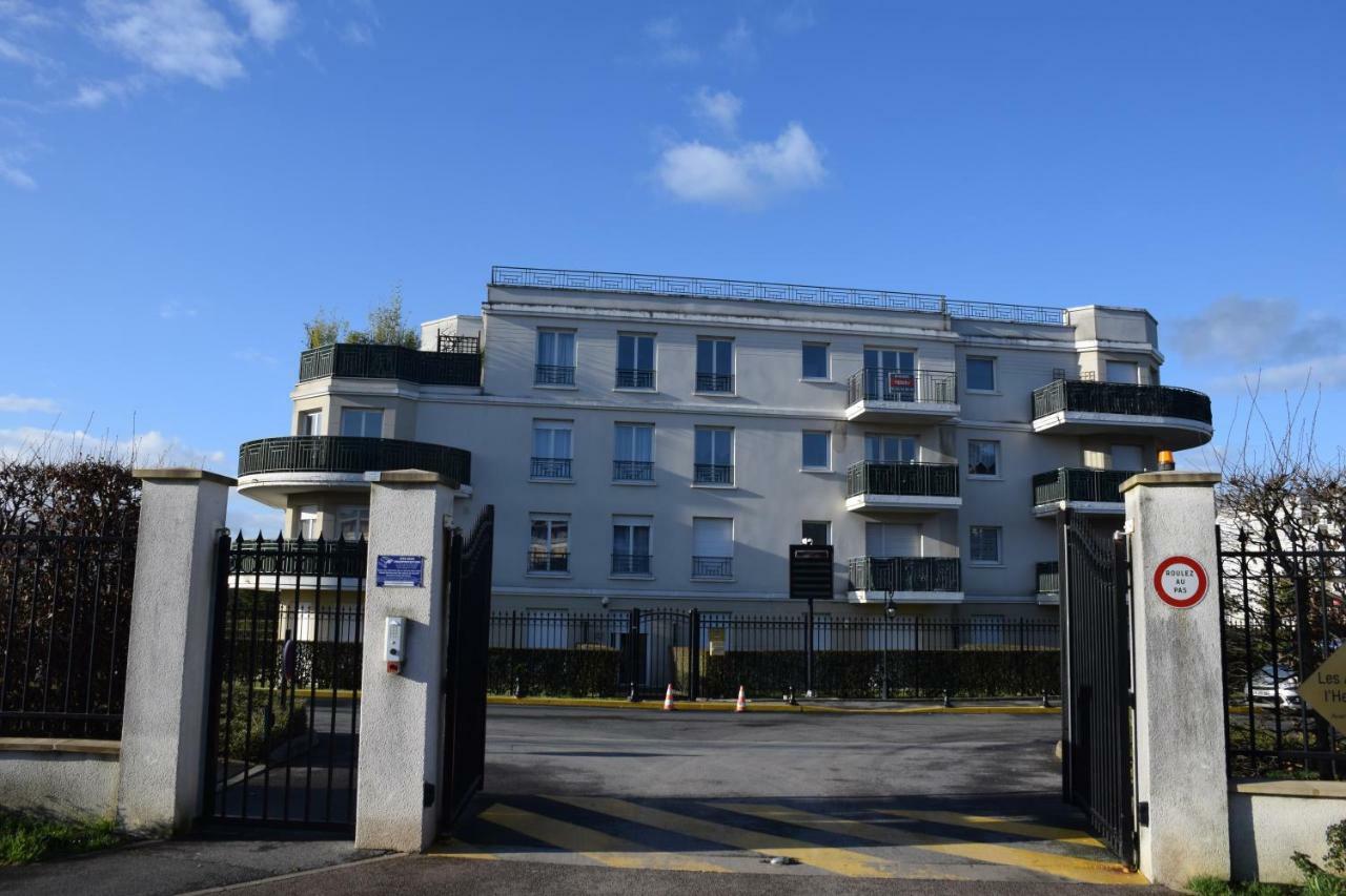 Appartement Avec Rez De Jardin A Disneyland Montevrain Ngoại thất bức ảnh